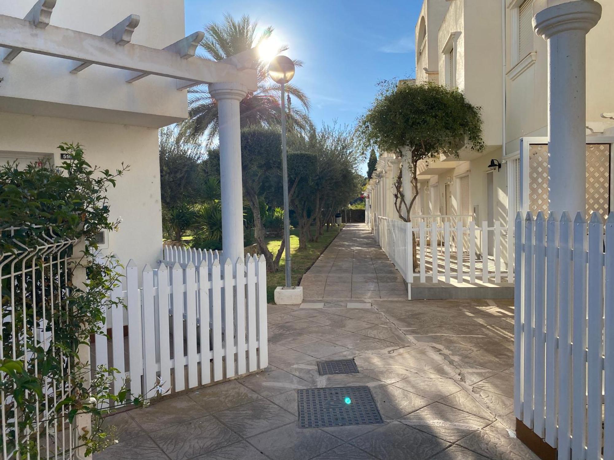 Garden Vistas. Hermoso Duplex Con Patio, Solarium Y Piscina. Vera Buitenkant foto